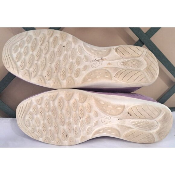 Easy Spirit Women's 9.5 Wide GLOSSY2 Purple Slip-On Walking Sneakers - Picture 8 of 9